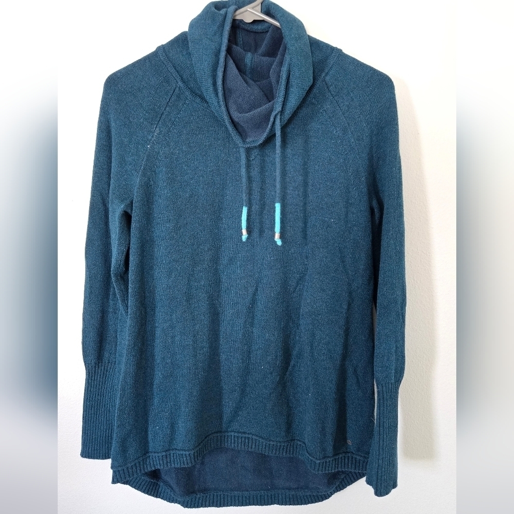 Eddie Bauer Blue Funnel Neck Sweater Size Small